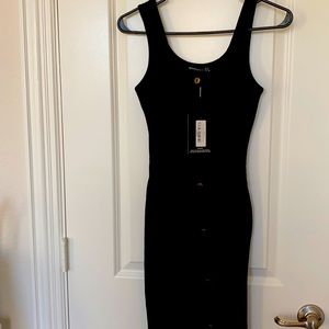 Size 0 Medi Dress Pretty Little Thing